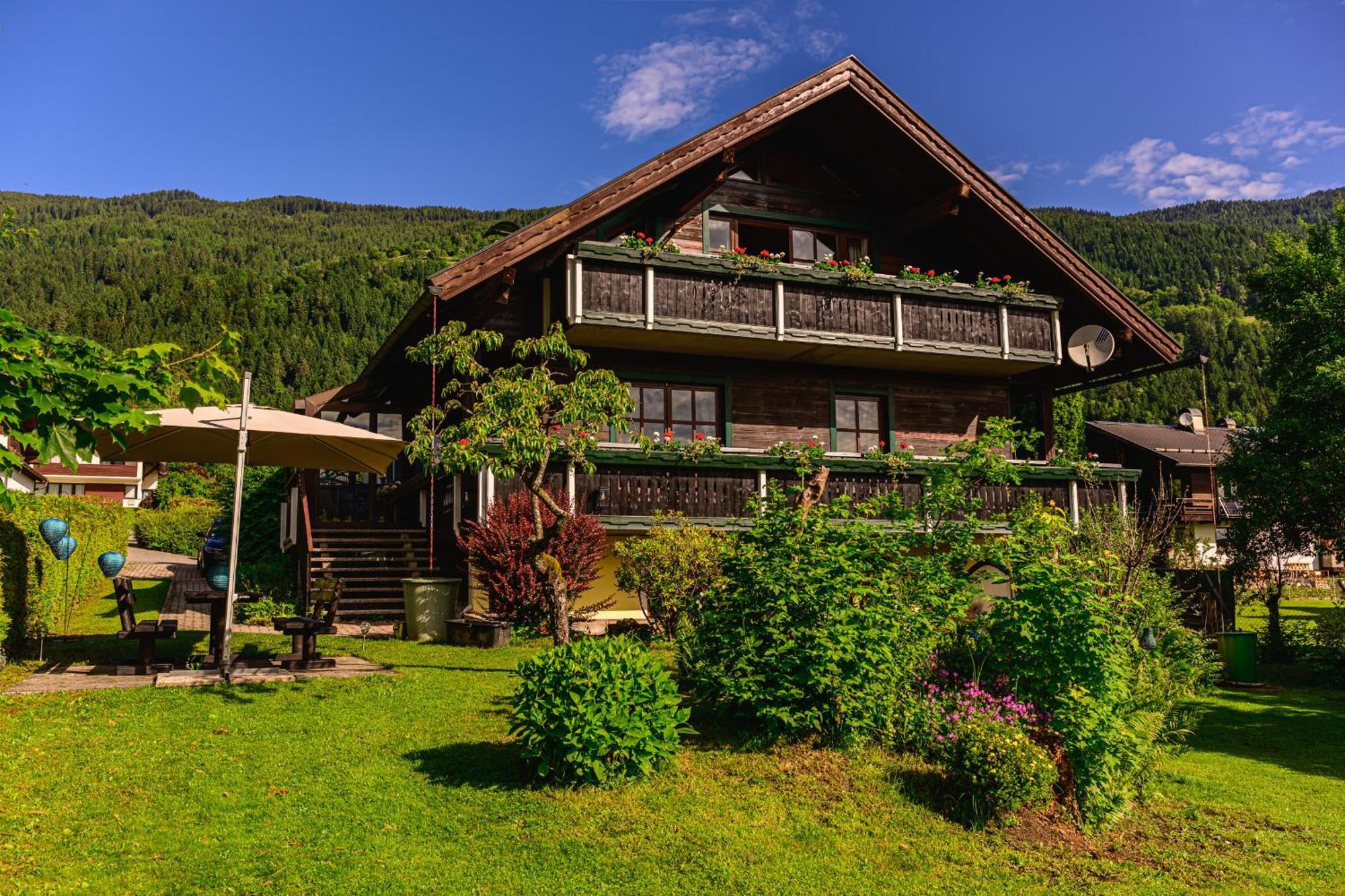Landhaus Bergsee Bodensdorf Exterior photo